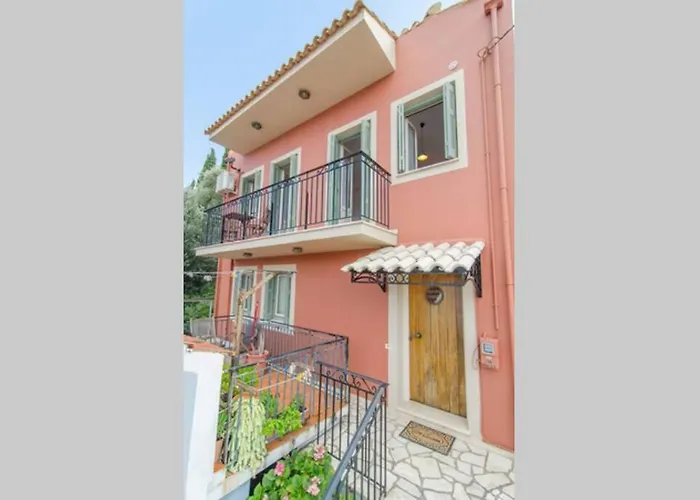 Апартаменты Amalia Sea View House *